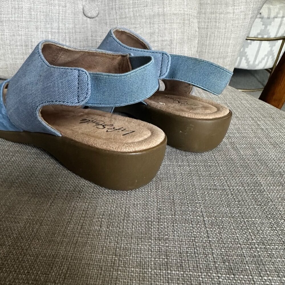 LifeStride Taura Sandals Womens Sz 8W Blue Denim Fabric Wedge Open Toe Shoes - Picture 7 of 10